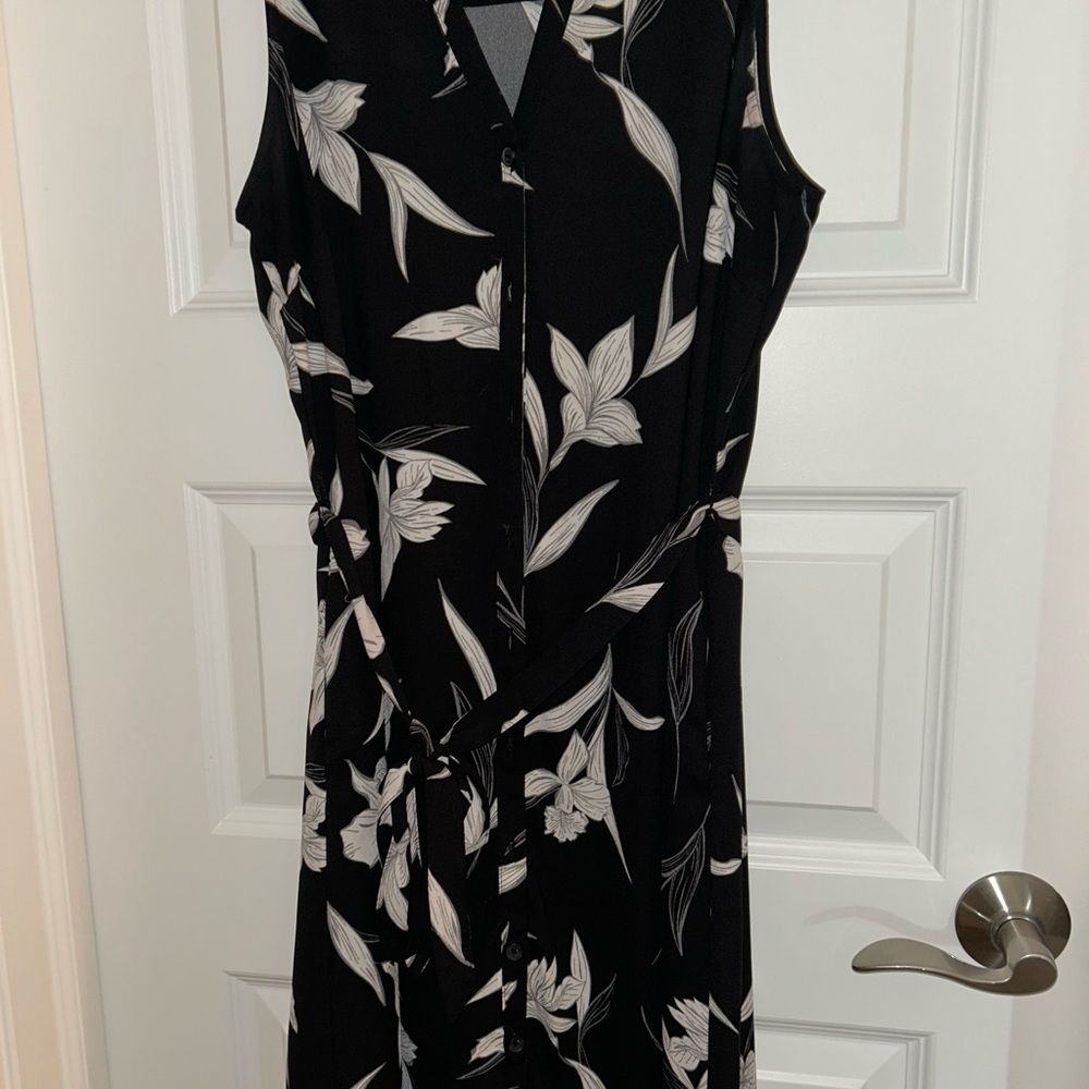 a new day Black and White Floral knee length dress